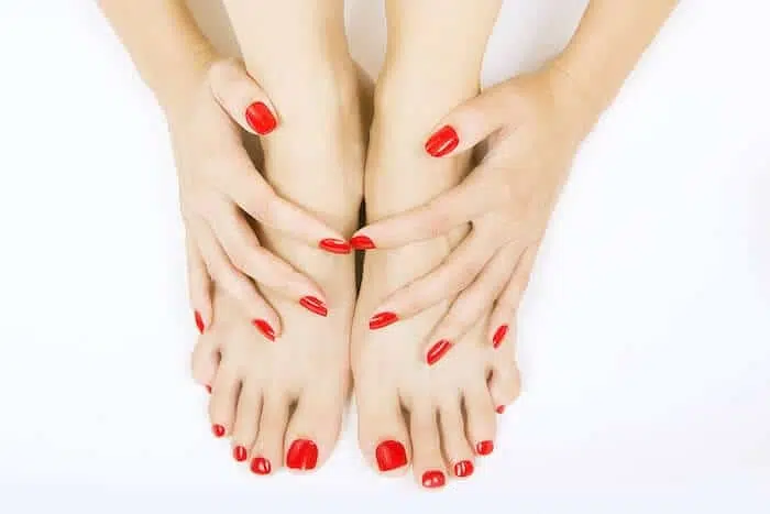 pedicure salons Dubai, pedicure service Dubai, Pedicure salons Abu Dhabi